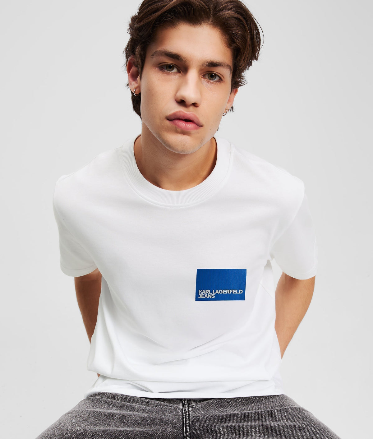 Box logo T-shirt