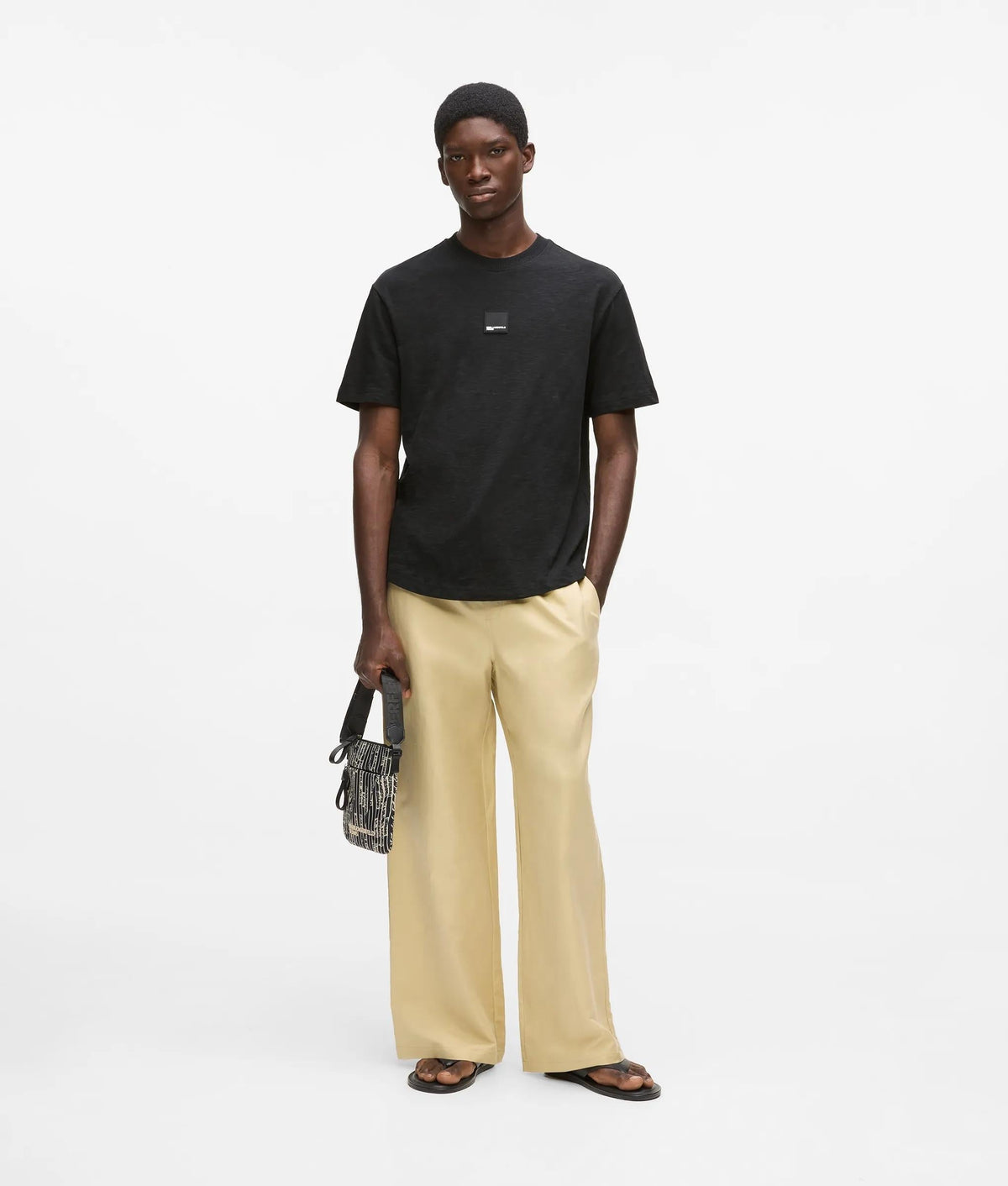 Curved hem T-shirt