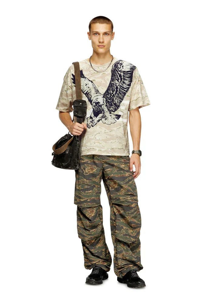 Camo T-shirt with eagle print